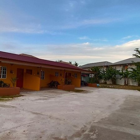 Alfa Roomstay Pantai Cenang  Eksteriør bilde