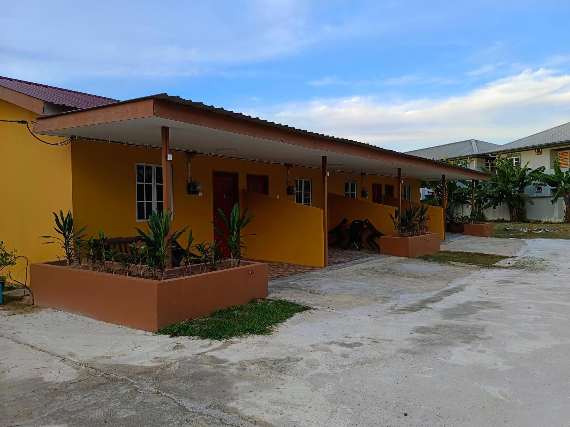 Alfa Roomstay Pantai Cenang  Eksteriør bilde