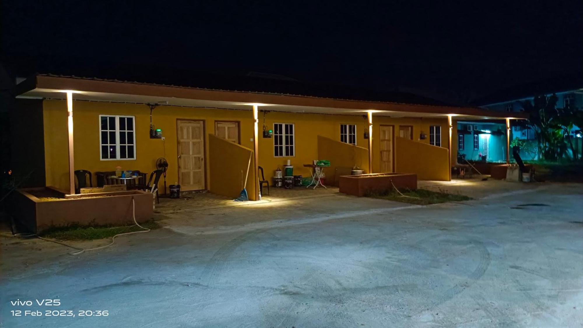 Alfa Roomstay Pantai Cenang  Eksteriør bilde